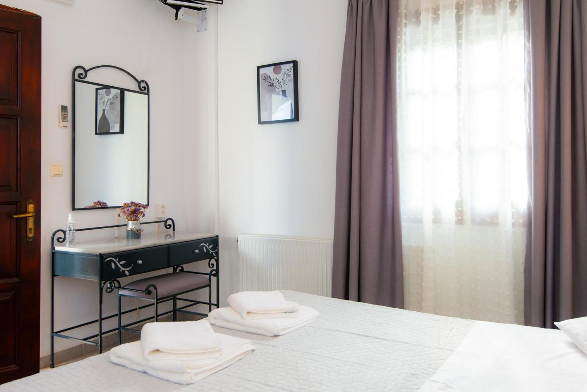 Pigi Rooms Apollonía Eksteriør billede